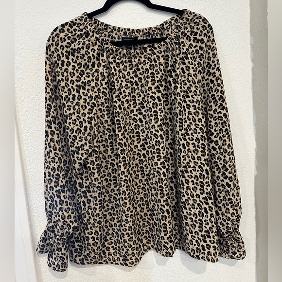 Banana Republic Relaxed Ruffled Top in Brown and Black Cheetah - Picture 2 of 5